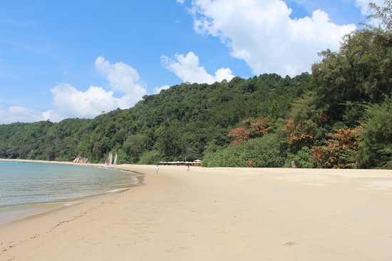 5 Pantai Tercantik Di Kuantan | Best Betul!